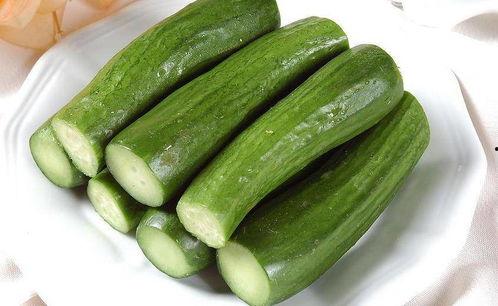 大瓜如何去皮吃视频,跟着视频学去皮技巧